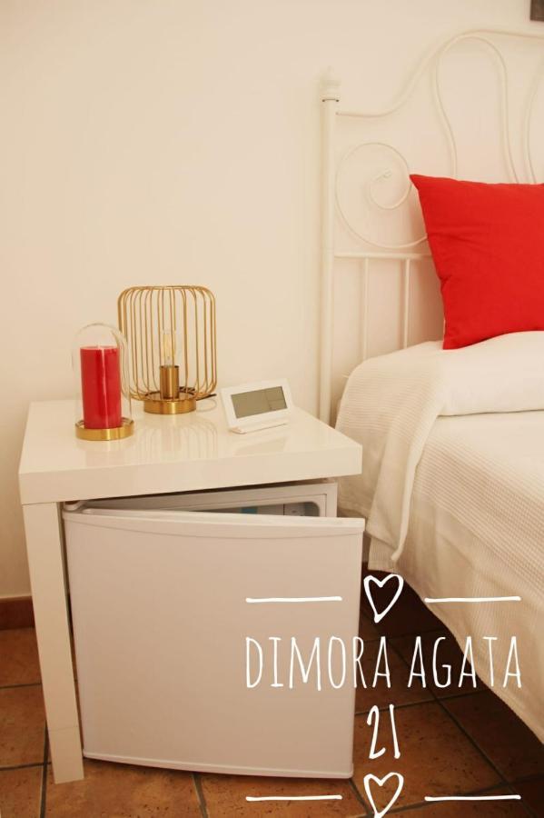 فندق Dimora Agata 21 أوستوني المظهر الخارجي الصورة